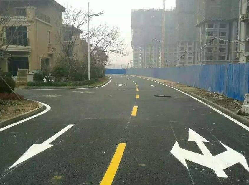 热熔划线简介